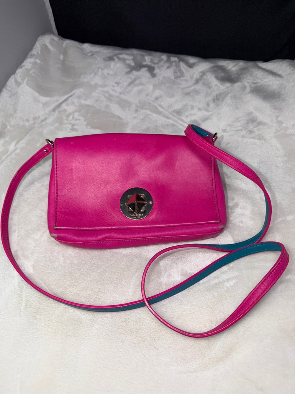 Kate Spade New York Pink Leather Crossbody Bag Turn Lock Shoulder Purse